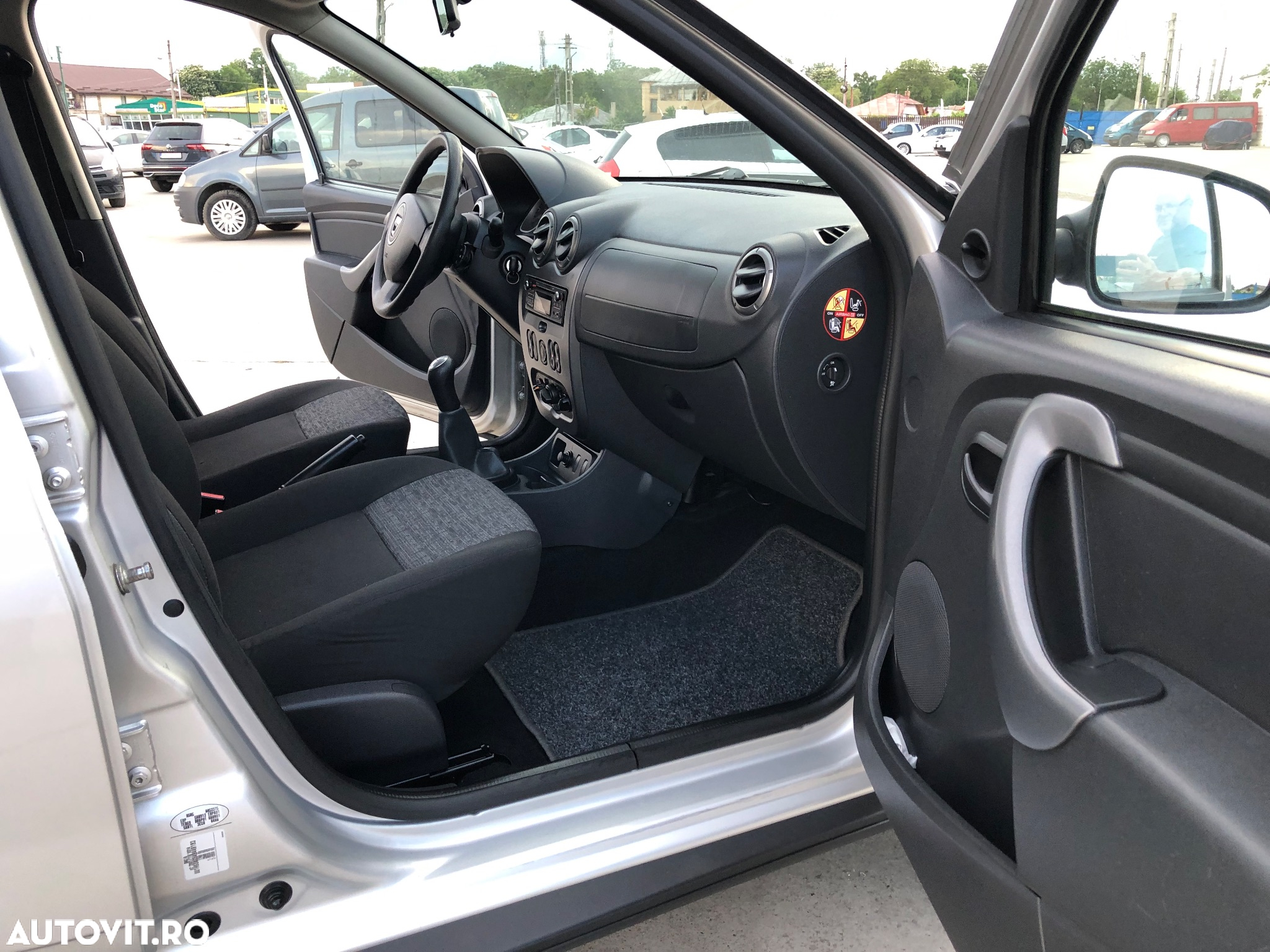 Dacia Duster 1.5 dCi 4x2 Ambiance - 31