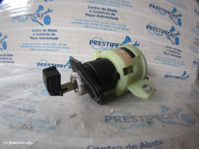 Canhão 51247167321 BMW E82 2008 120D 177CV 5P BRANCO MALA E PORTA - 2