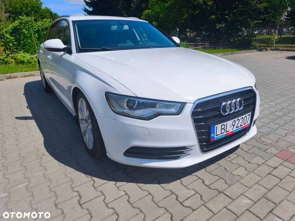 Audi A6 Avant - 14