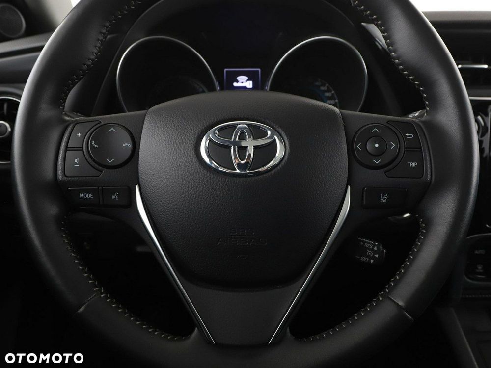 Toyota Auris Hybrid 135 Comfort - 21