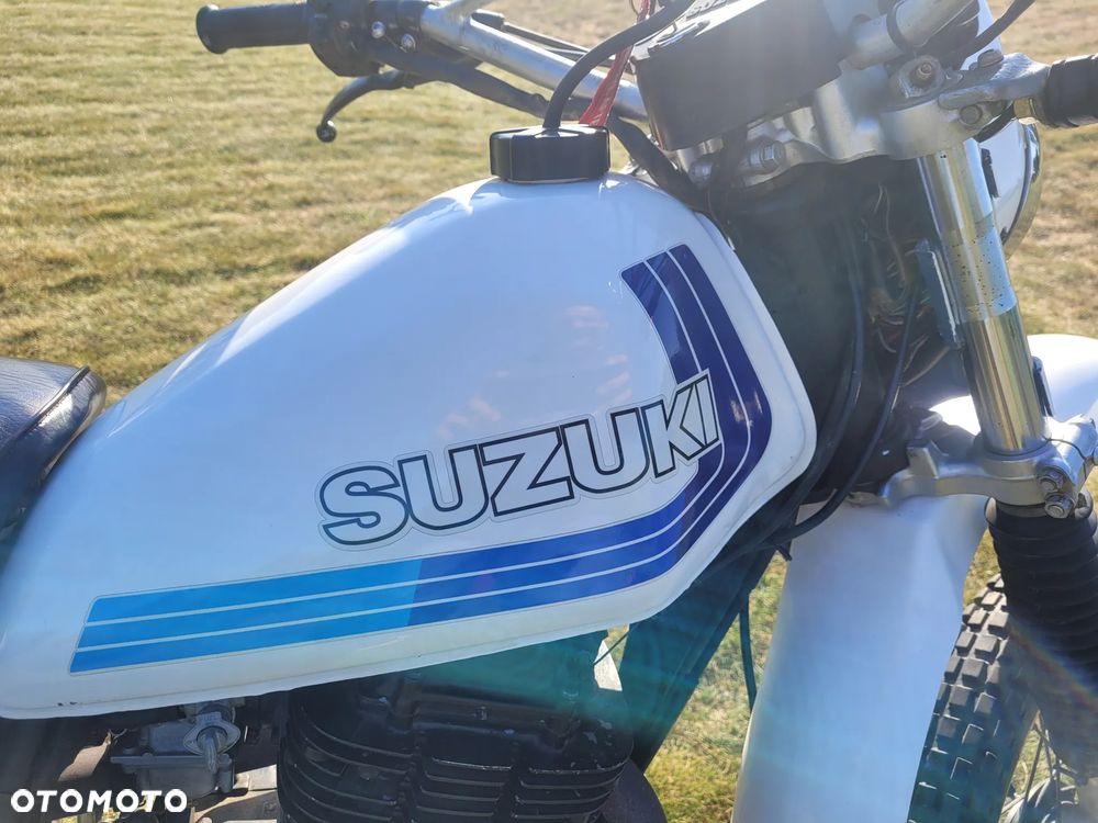 Suzuki DR - 4