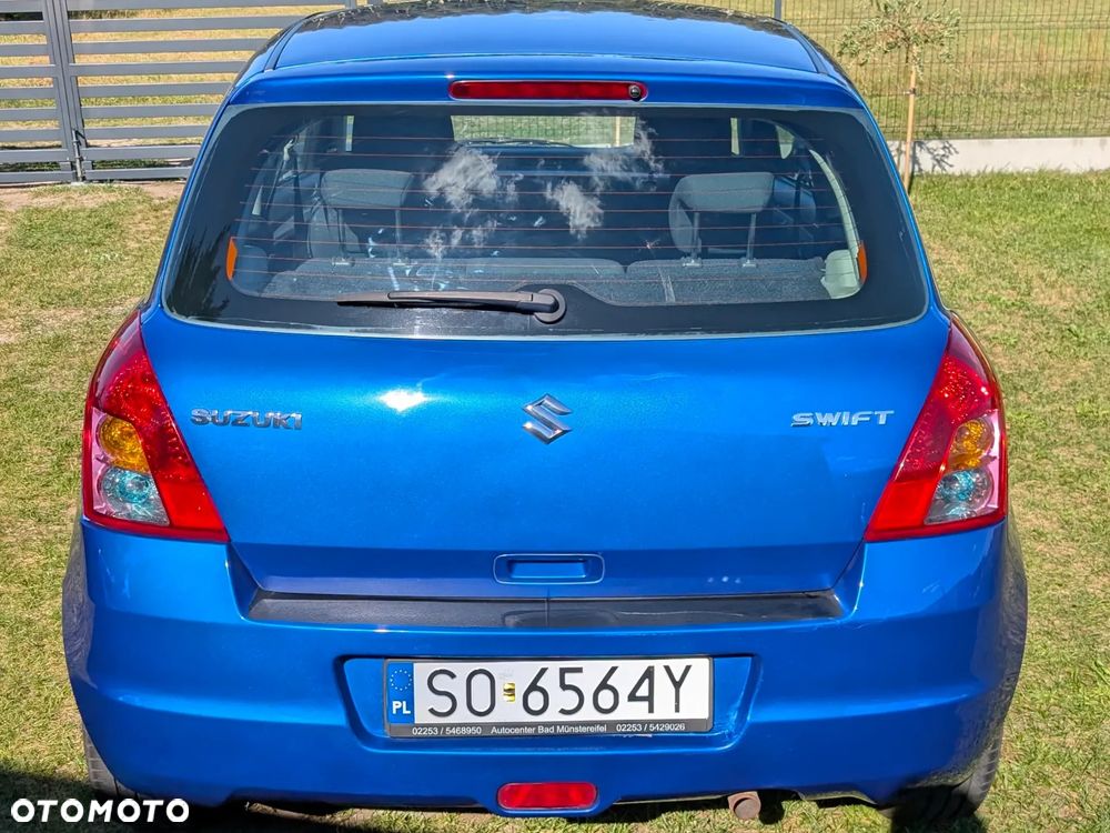 Suzuki Swift 2008 photo 4