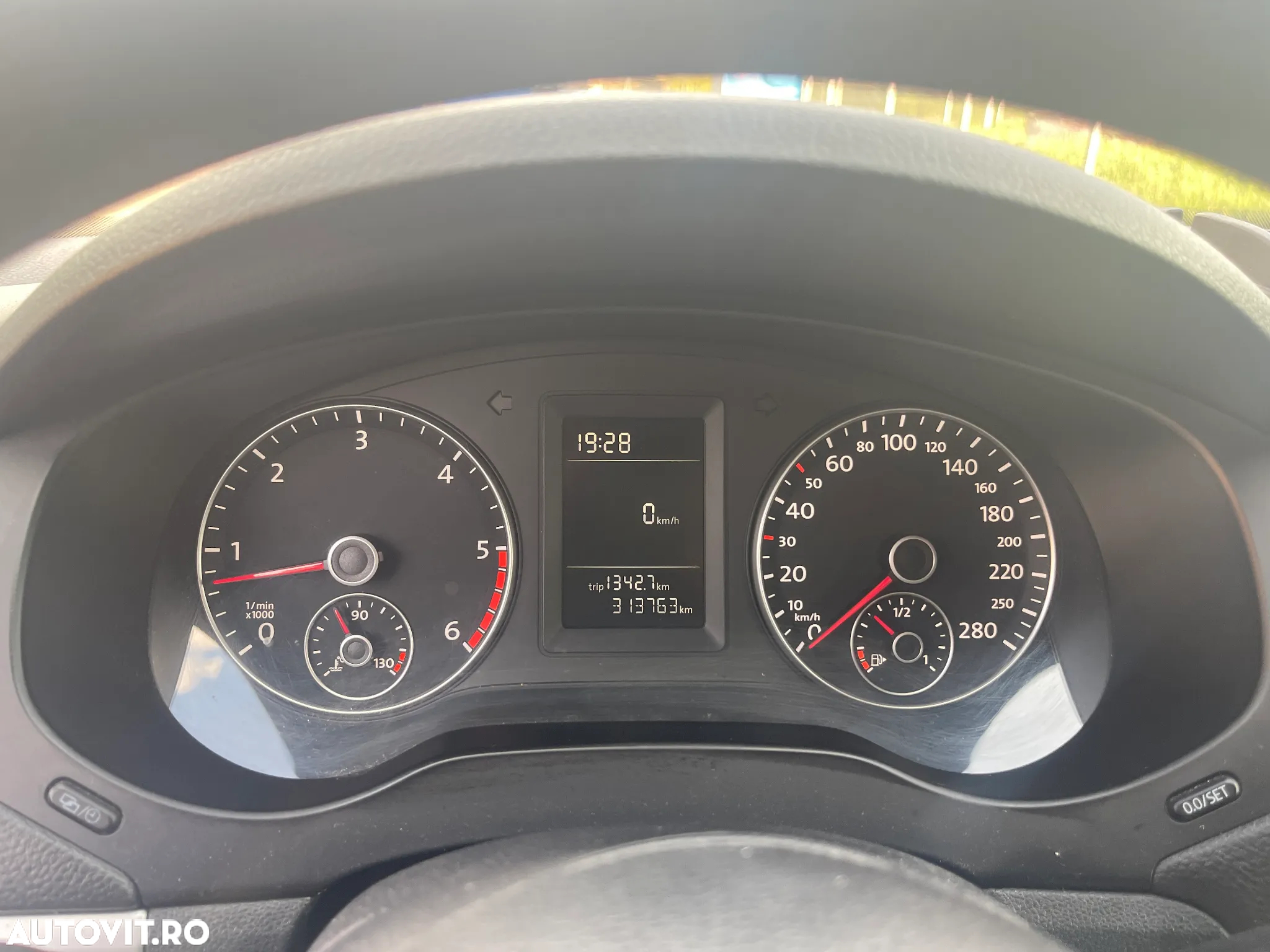 Volkswagen Jetta 1.6 TDI DPF Trendline - 6