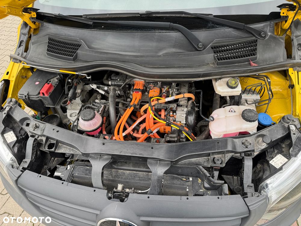 Mercedes-Benz VITO EXTRA LONG XXL E-VITO - 34