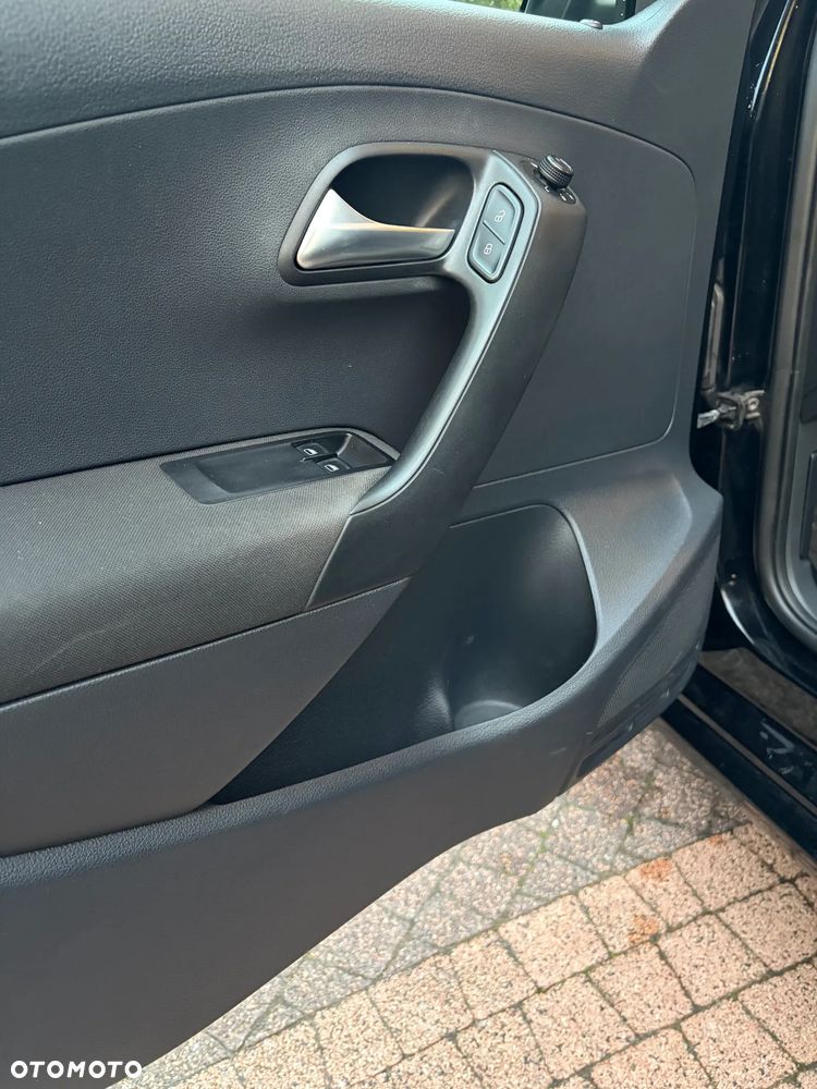 Volkswagen Polo 1.4 TDI Comfortline - 10