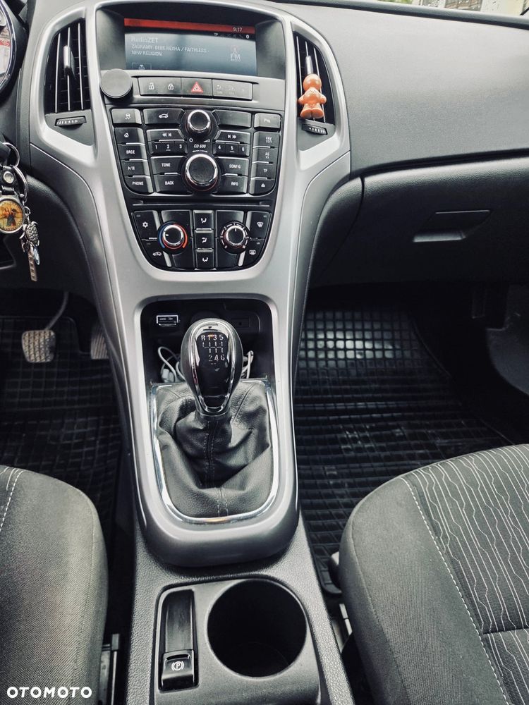 Opel Astra 1.4 T EU6 - 8