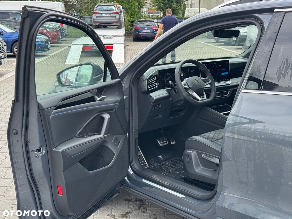 Volkswagen Tiguan 2.0 TDI 4Mot R-Line Plus DSG - 6