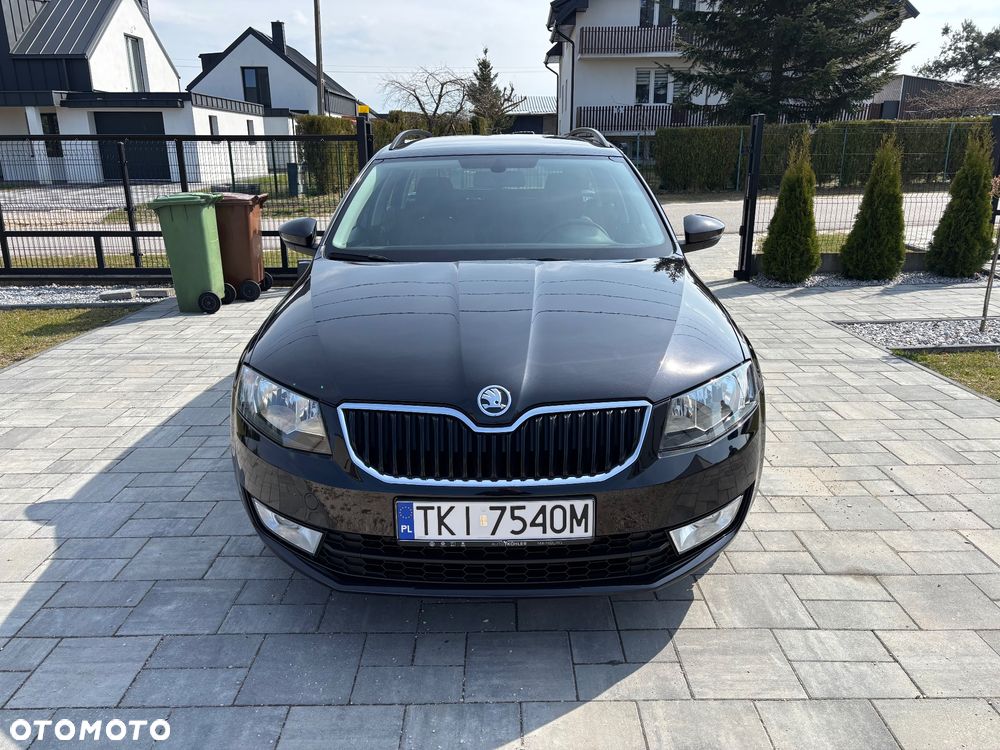 Skoda Octavia 2.0 TDI Edition DSG - 3