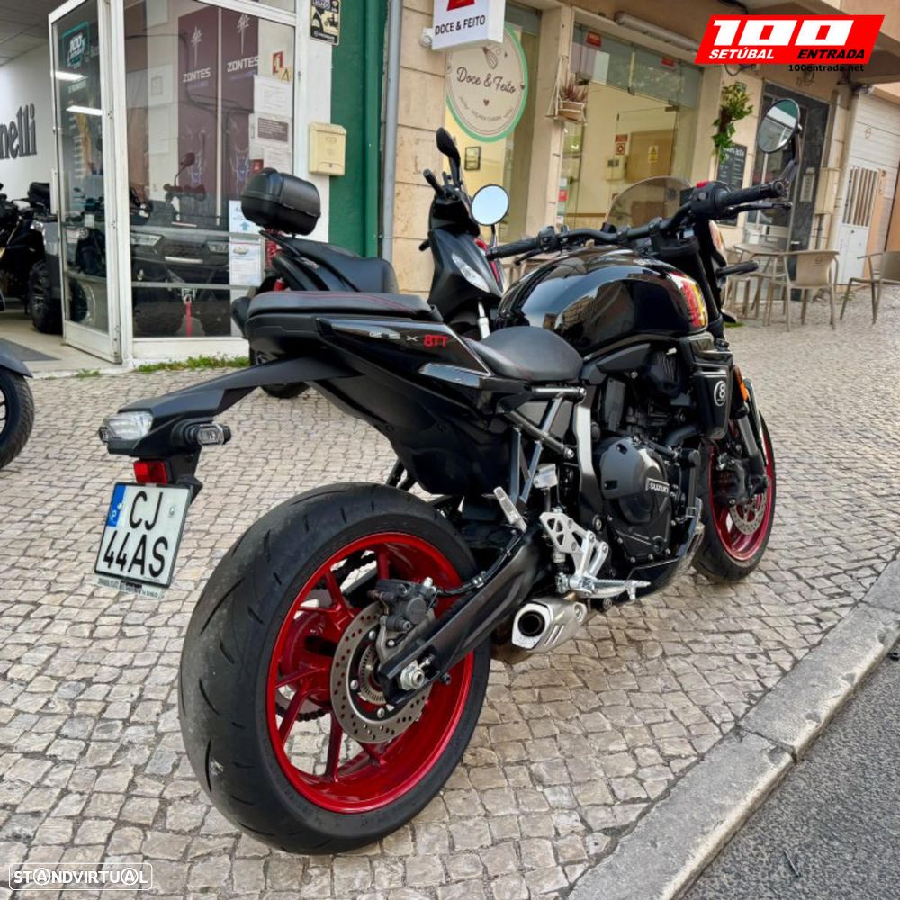 Suzuki GSX 800 S - 23