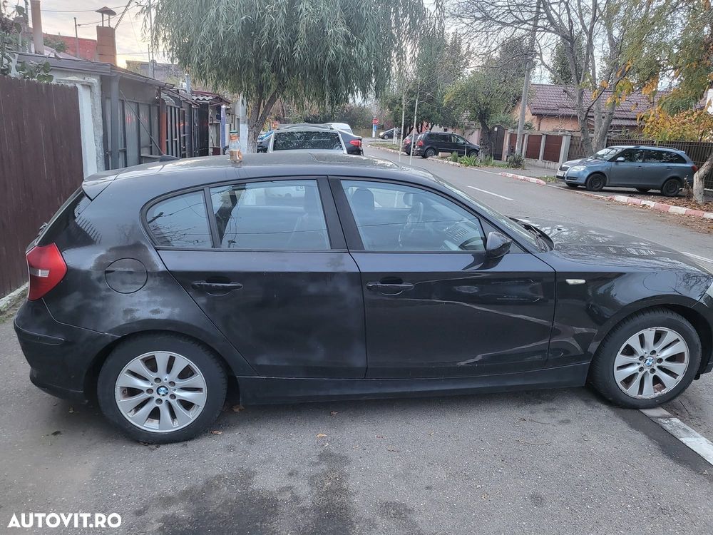 BMW Seria 1 120d DPF - 9