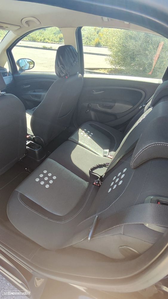 Fiat Grande Punto 1.3 M-Jet Sport - 9