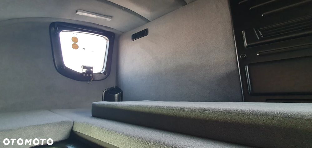 Iveco Daily 70C18HA8 - 10