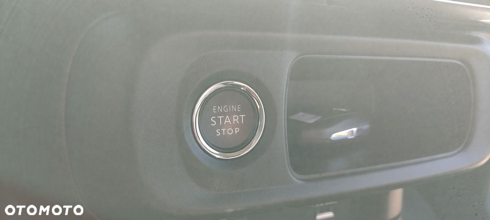 Citroën C3 1.2 PureTech Shine - 28
