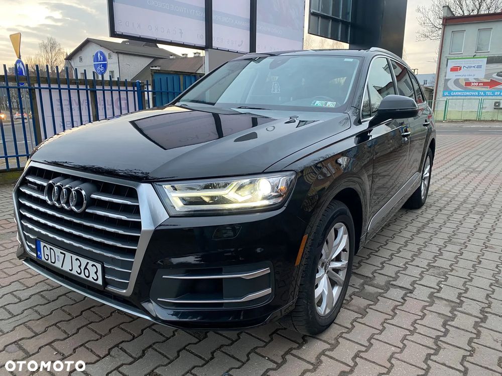 Audi Q7 - 2