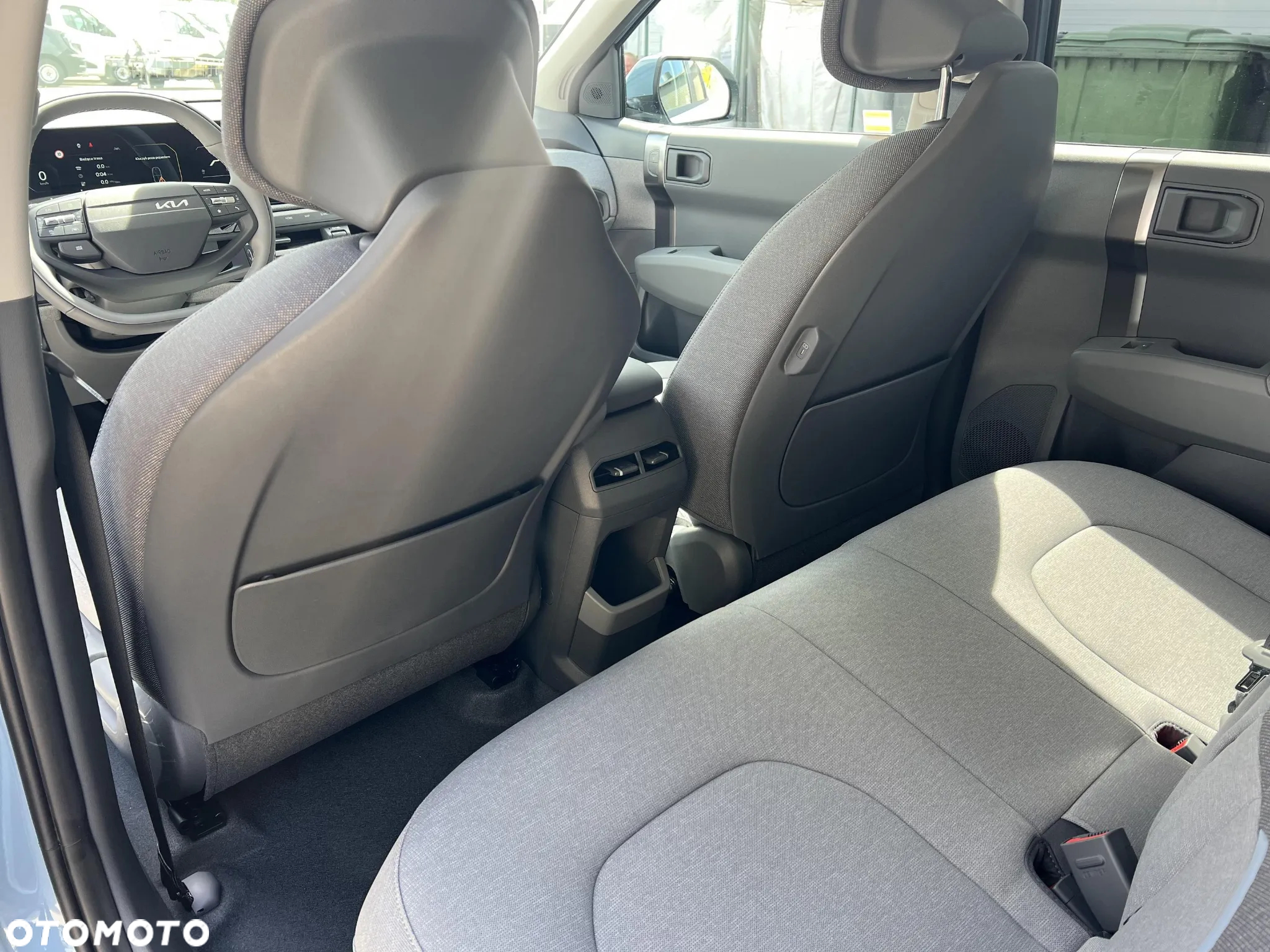 Kia EV3 81.4kWh Earth - 15