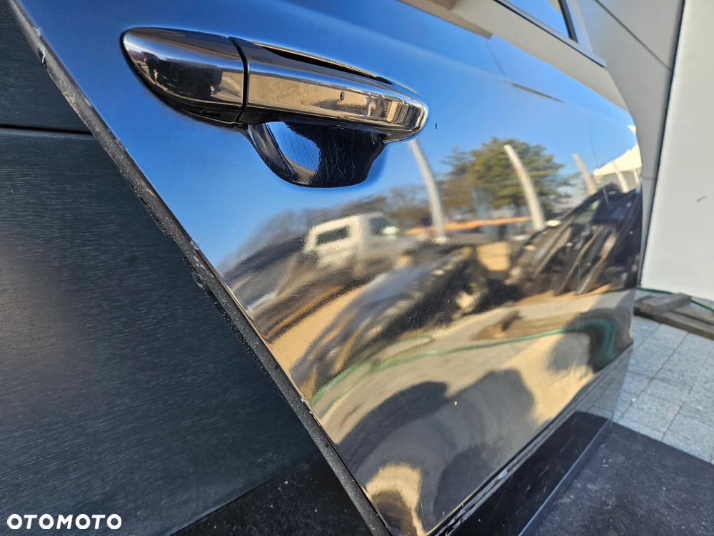 VW Passat B6 Kombi LC9X Drzwi Prawy Tył - 4