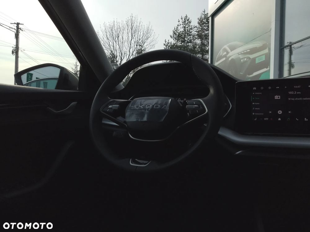 Skoda Octavia 1.5 TSI mHEV DSG Selection - 10