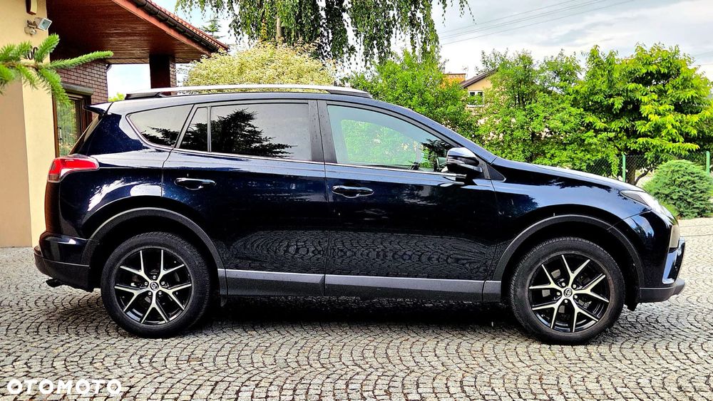Toyota RAV4 2.0 D-4D Premium 4x2 - 8