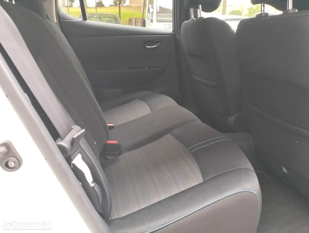 Nissan Leaf N-Connecta Two Tone - 13