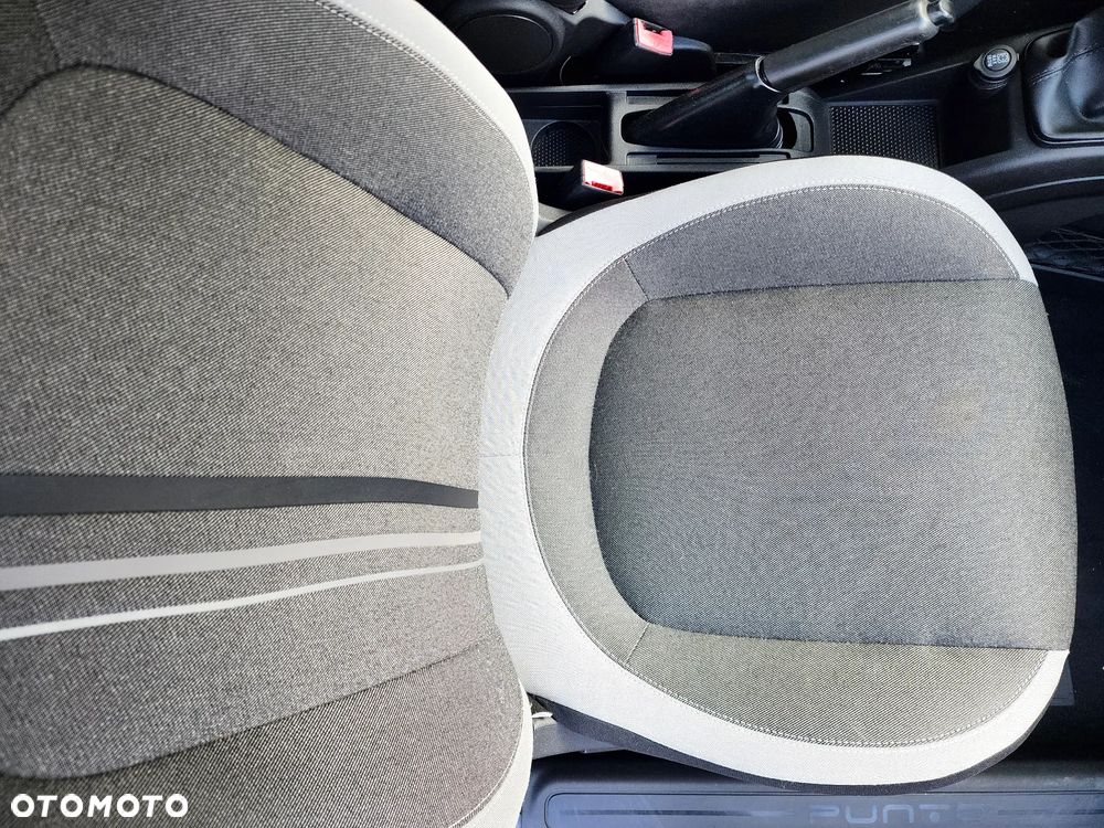Fiat Punto 2012 - 24