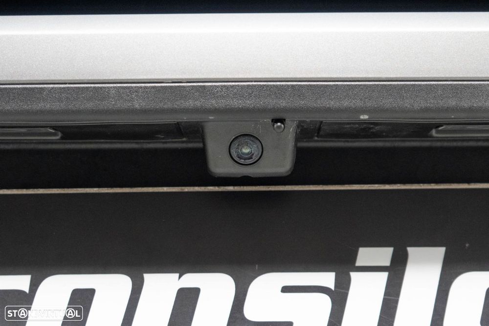 Peugeot 5008 1.2 Hybrid Allure e-DCS6 - 17