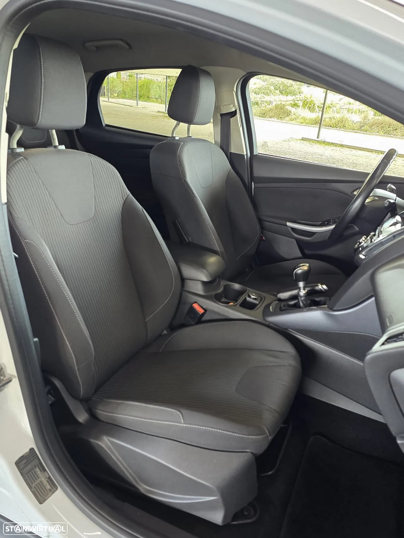Ford Focus 1.0 SCTi Titanium - 7