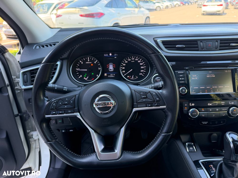 Nissan Qashqai 1.5 DCI DCT N-CONNECTA - 17