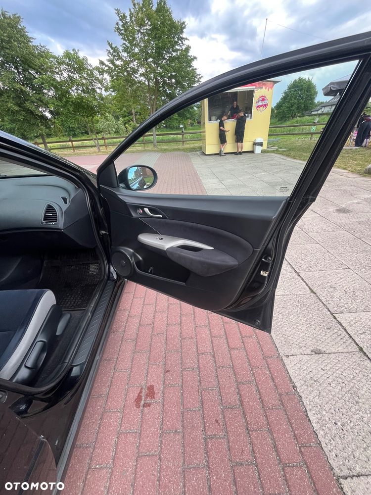 Honda Civic 1.4 Comfort - 10
