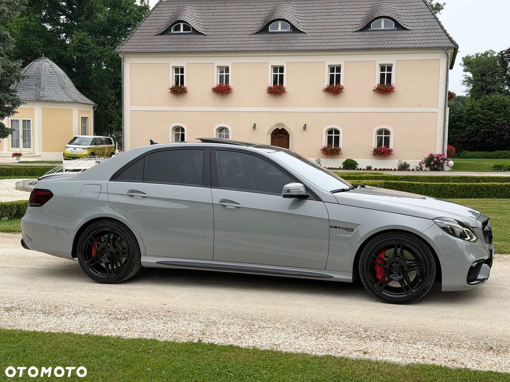 Mercedes-Benz Klasa E - 3