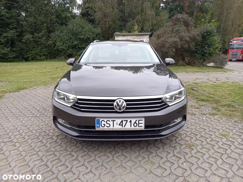Volkswagen Passat 2.0 TDI SCR DSG Highline - 1