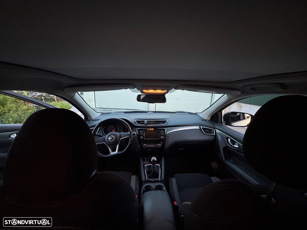 Nissan Qashqai 1.3 DIG-T N-Connecta J18 - 9