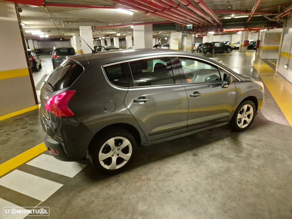 Peugeot 3008 1.6 HDi Active - 8