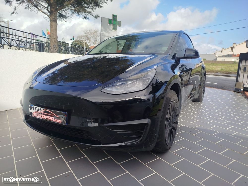 Tesla Model Y Tração Traseira Standard - 4