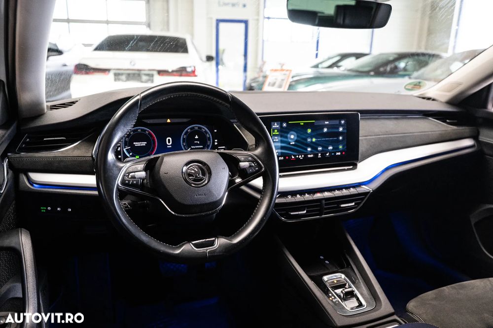 Skoda Octavia 2.0 TDI DSG Exclusive - 27