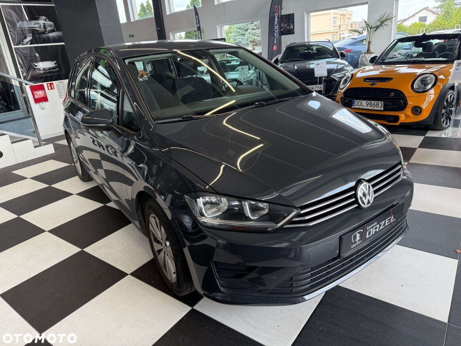 Volkswagen Golf Sportsvan - 3