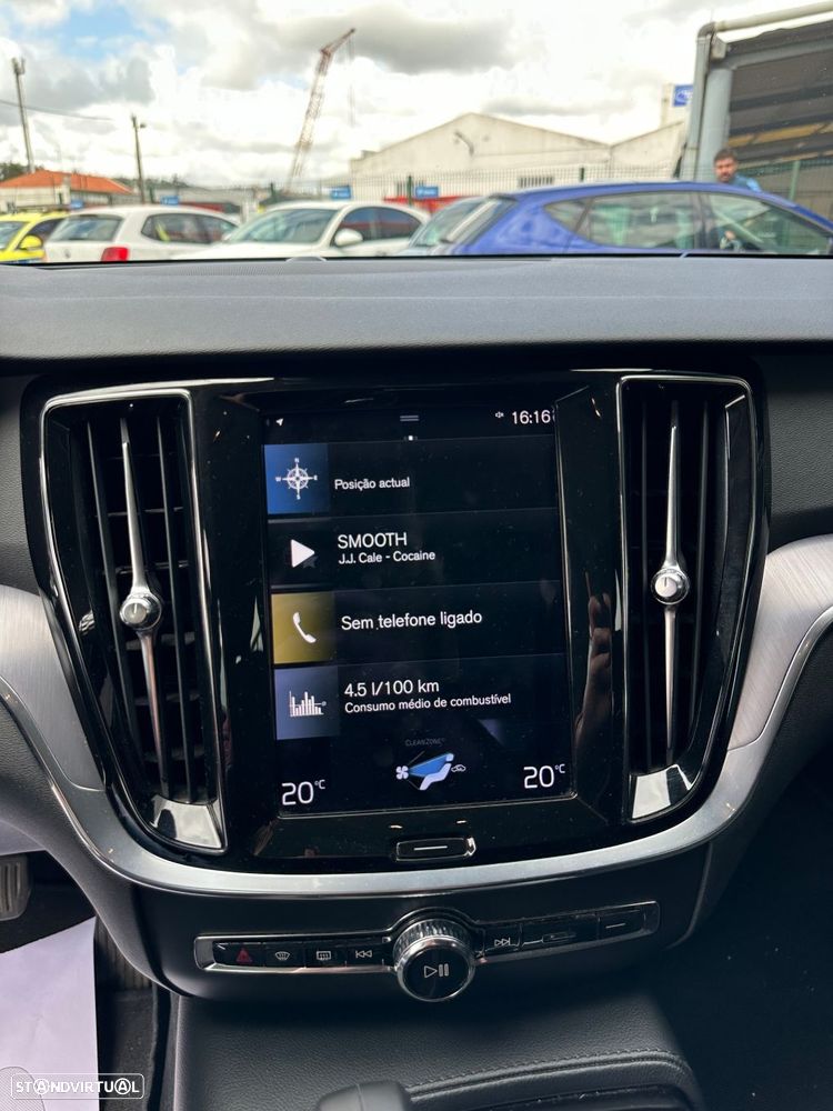 Volvo V60 2.0 T6 AWD TE Inscription Expression - 12