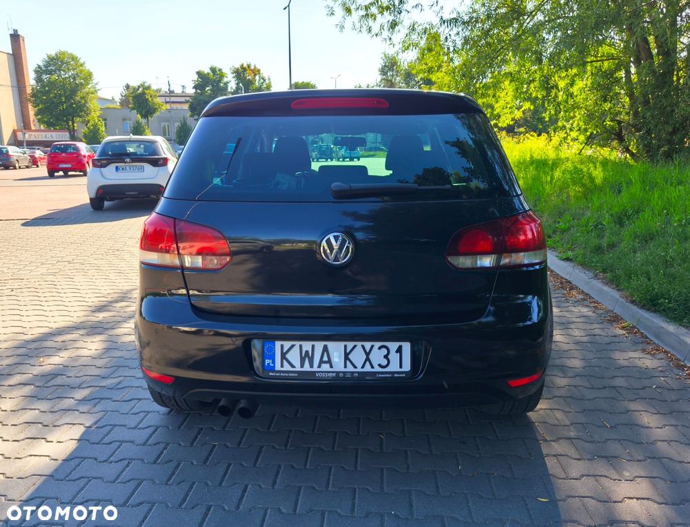 Volkswagen Golf 2.0 TDI Highline - 18