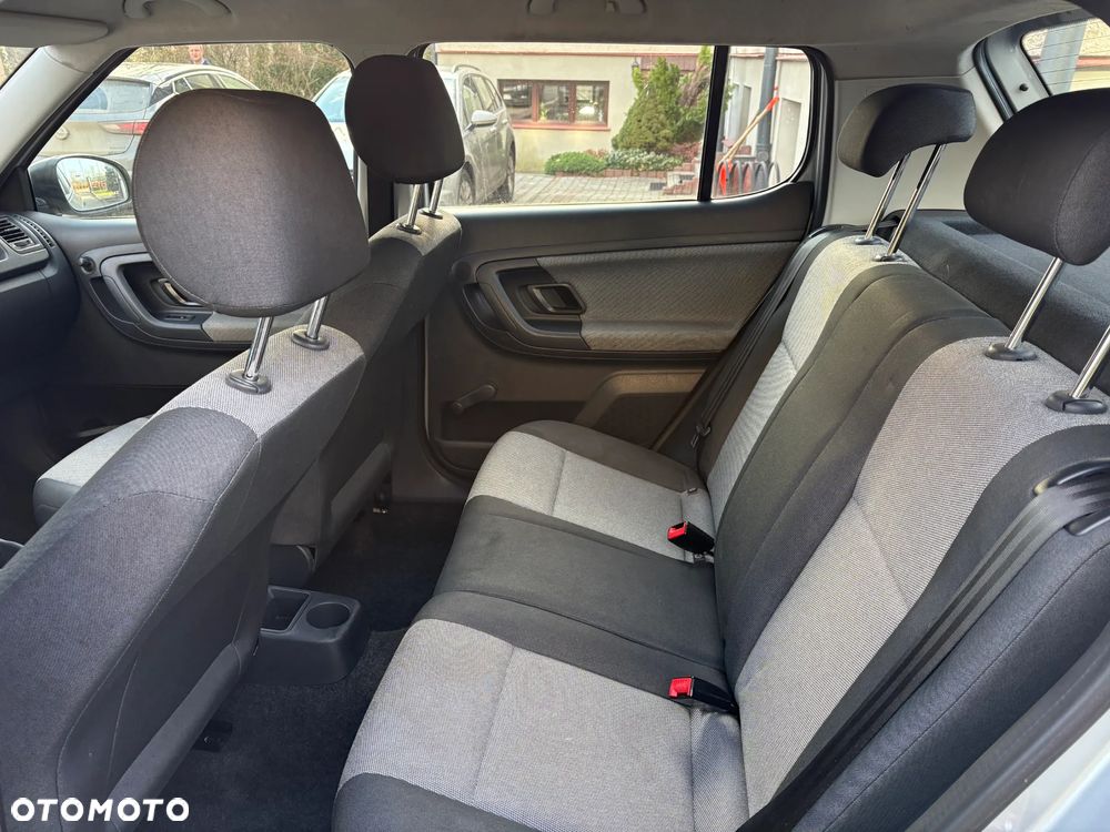 Skoda Fabia 1.6 TDI DPF Active Plus - 13