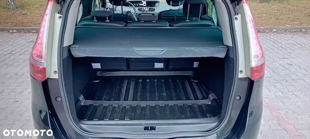 Renault Scenic dCi 130 FAP Bose Edition - 14