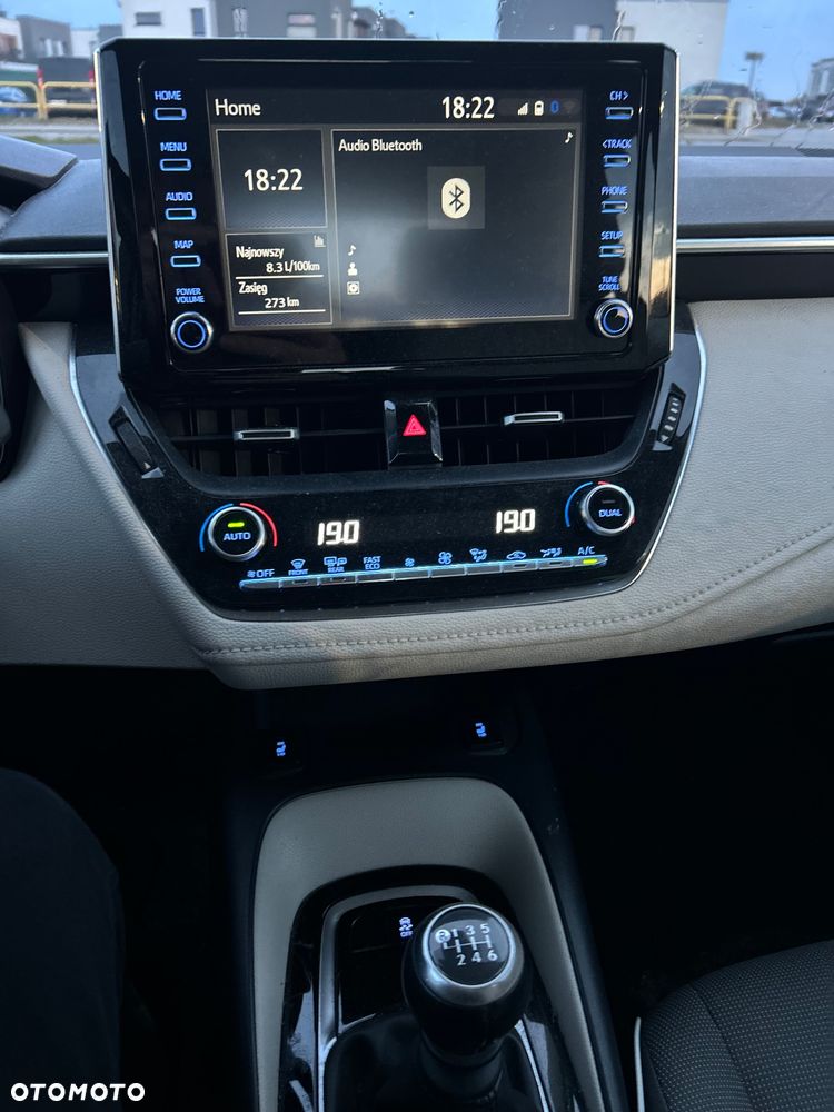 Toyota Corolla 1.6 Comfort - 11