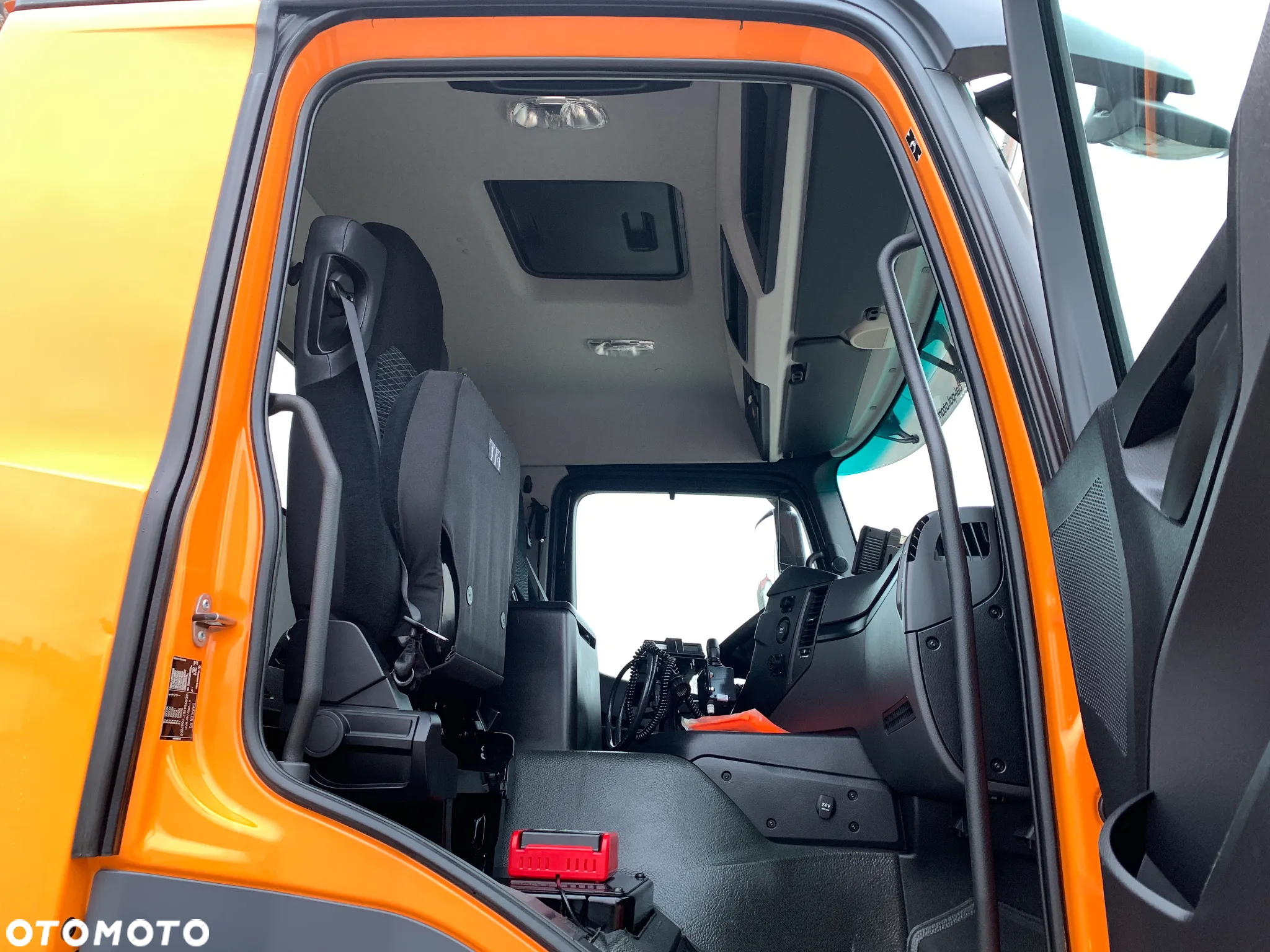 Mercedes-Benz AROCS 1835, 4X4, MEILLER + PALFINGER, - 31