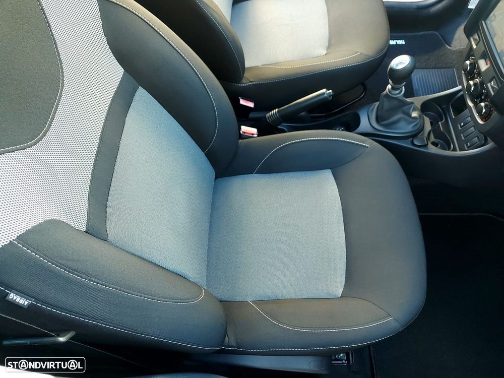 Dacia Duster 1.5 dCi Prestige - 21