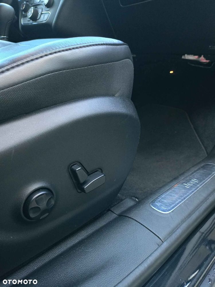 Jeep Cherokee 3.2 V6 Pentastar Active Drive I Automatik Limited - 12