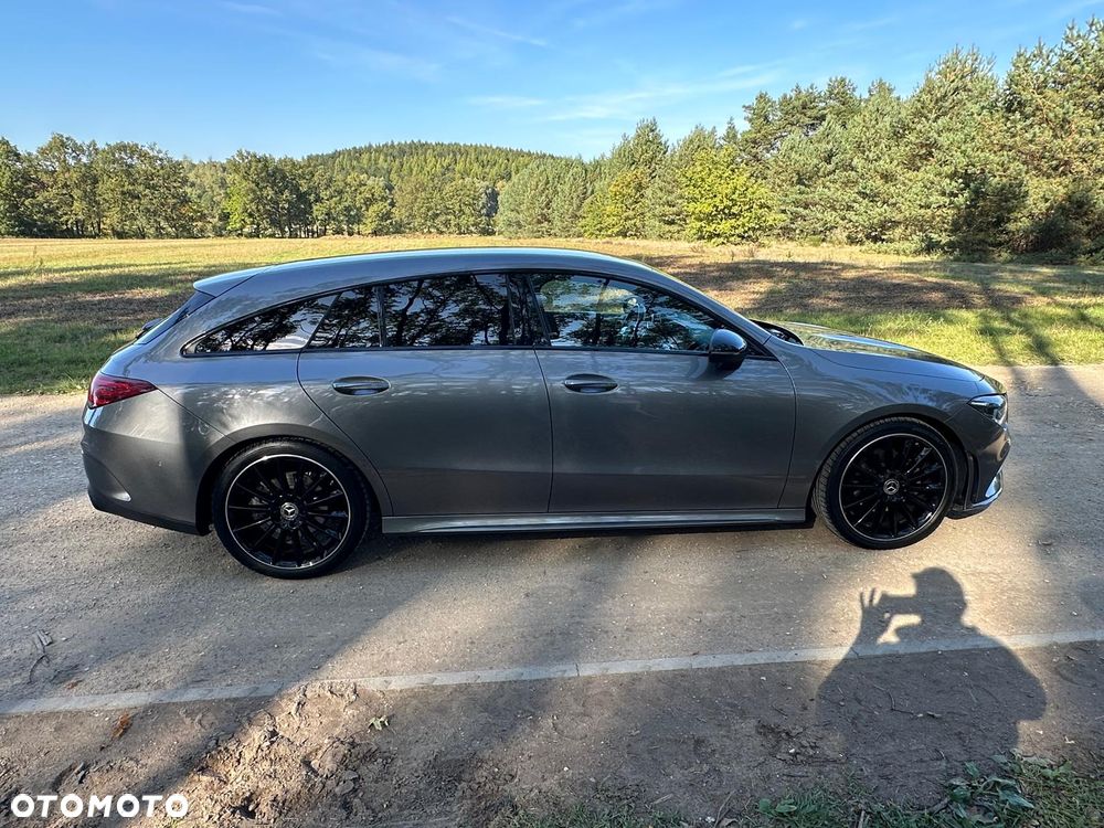 Mercedes-Benz CLA - 4