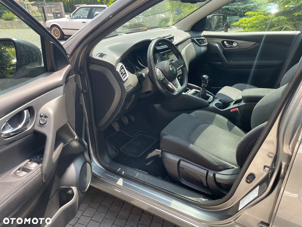 Nissan Qashqai 1.6 DIG-T Tekna - 11