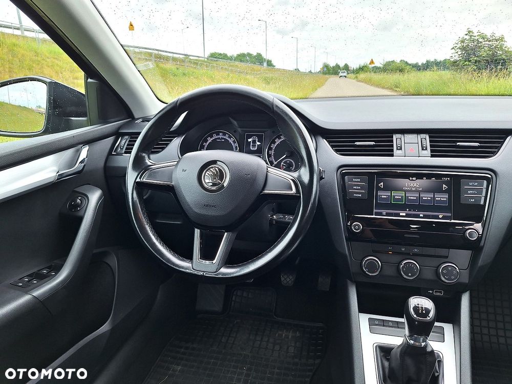 Skoda Octavia 1.6 TDI Ambition - 11