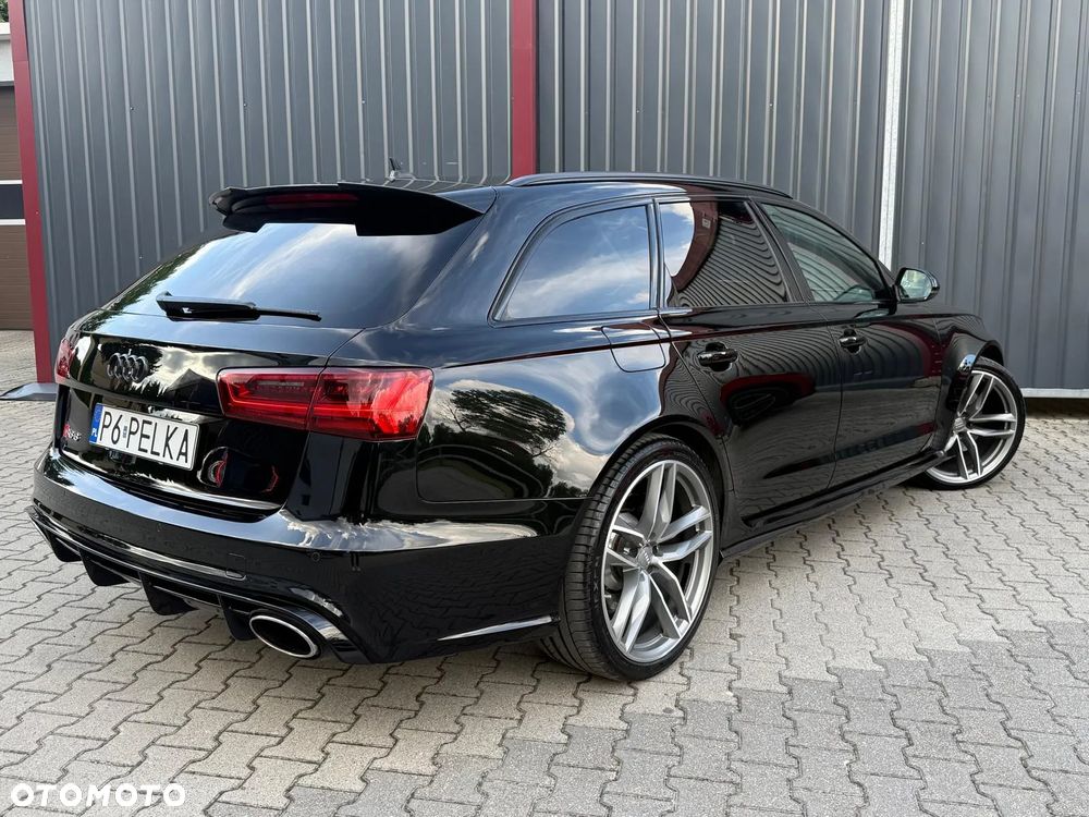 Audi RS6 Avant - 4