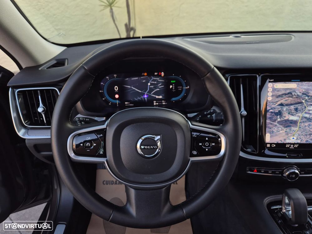Volvo V60 2.0 T6 AWD TE Plus Bright - 26
