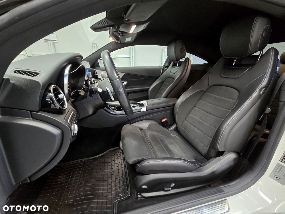 Mercedes-Benz Klasa C 220 d 4Matic 9G-TRONIC - 18