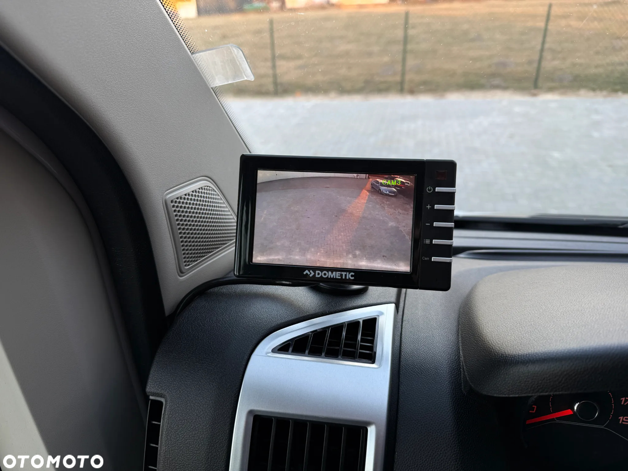 Fiat Ducato 2.3 150KM / Kontener 4,2m 8EP + Winda Dhollandia 750kg / 199.700KM / ZAREJESTROWANY W PL - 26
